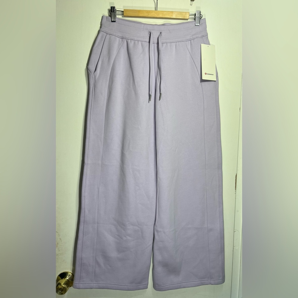 NWT Lululemon Scuba Mid-Rise Wide-Leg  Lilac Ethe Pant *Regular size M - Picture 3 of 13